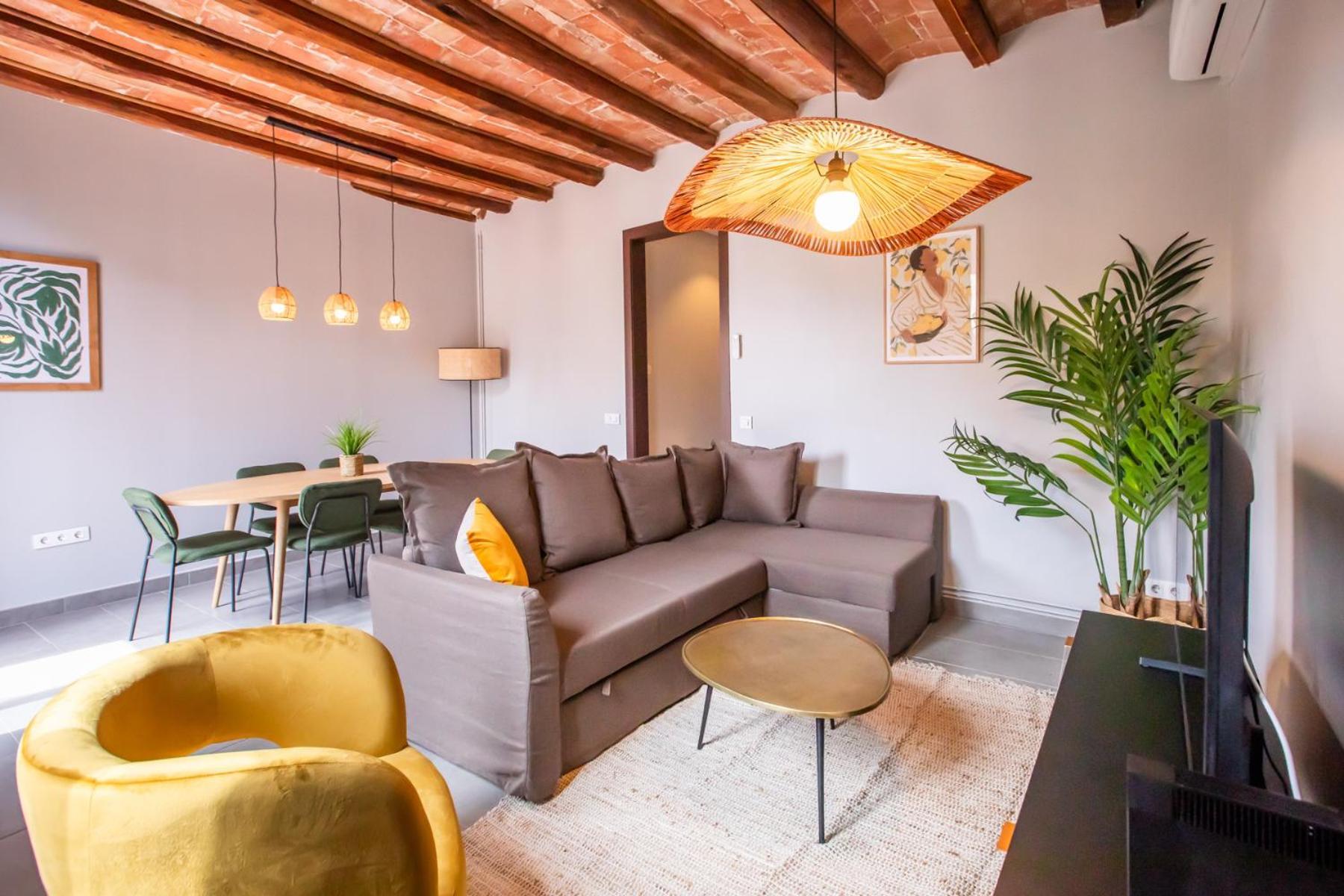 Apartment 43mal1000-nice&bright 2br Flat Next To Sagrada Familia Barcelona